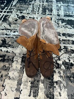 Tamaris Brown Suede Lace-Up Fur-Lined Ankle Boots
